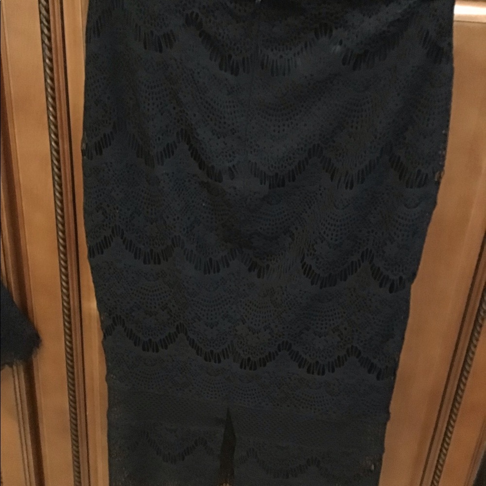 2 pc set Express top skirt lady girl size XSmall 0 black lacy EUC outfit dress - Picture 12 of 16